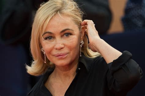 emmanuelle béart nue|Emmanuelle Beart à poil : vidéos porno et sex tapes